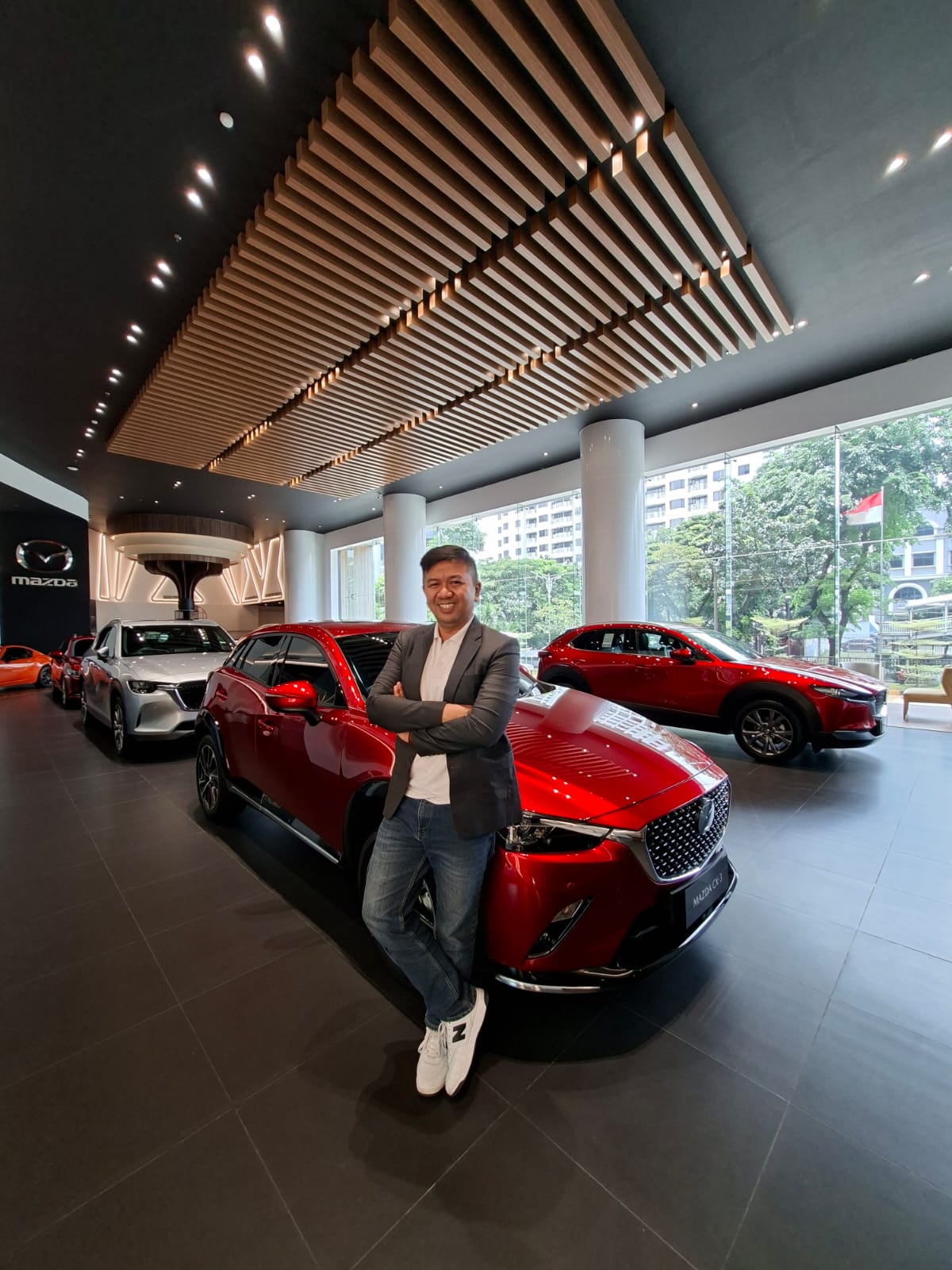 Joon Sudar - Sales Consultant